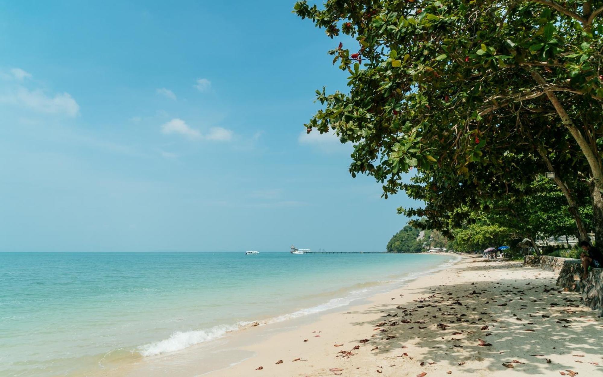 Blue Bay Resort - Access To Pool And Beach-Phuket & Krabi Ko Yao Yai Ngoại thất bức ảnh Beach in Phuket