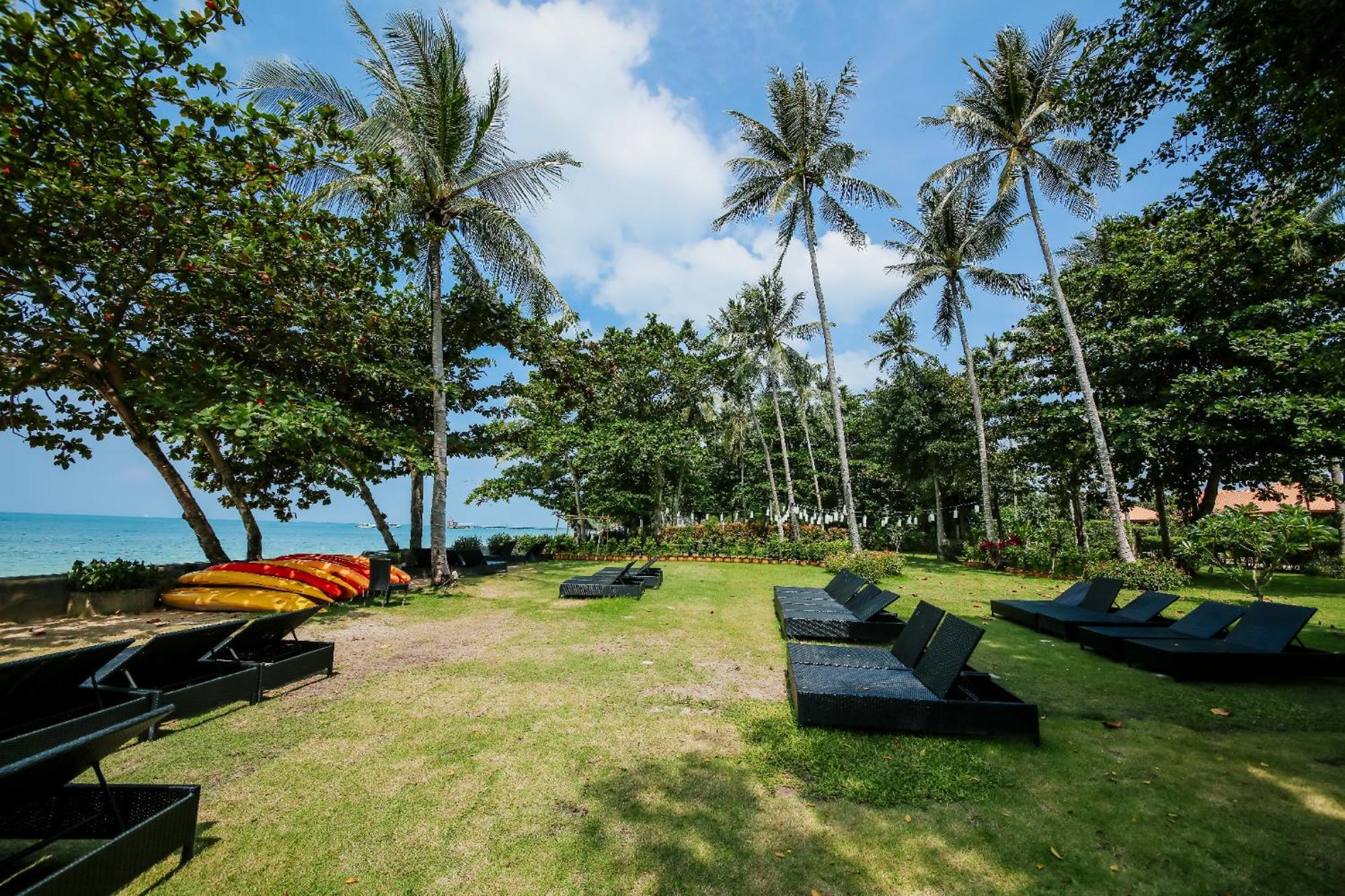 Blue Bay Resort - Access To Pool And Beach-Phuket & Krabi Ko Yao Yai Ngoại thất bức ảnh The beach at the resort