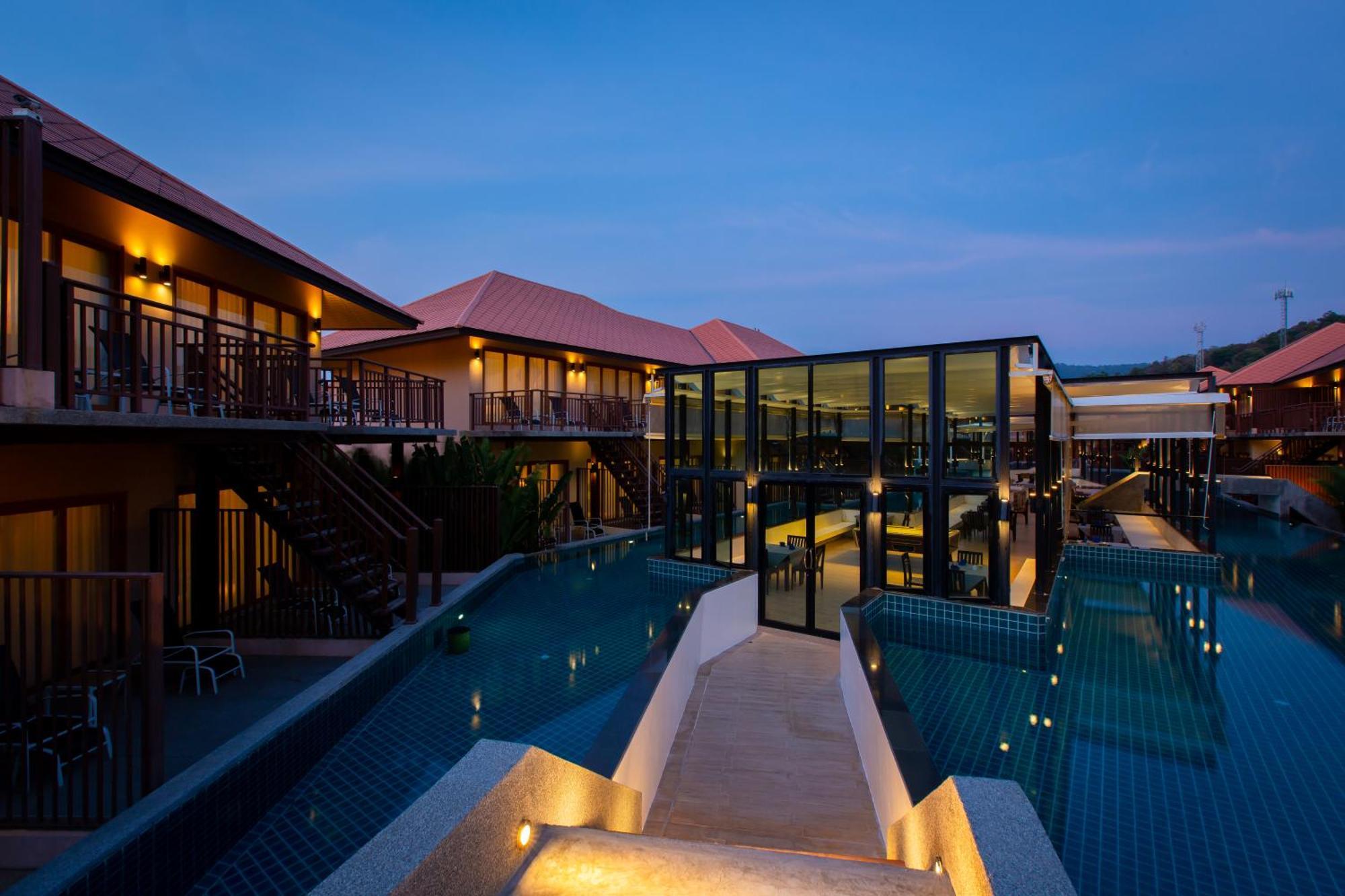 Blue Bay Resort - Access To Pool And Beach-Phuket & Krabi Ko Yao Yai Ngoại thất bức ảnh The Village