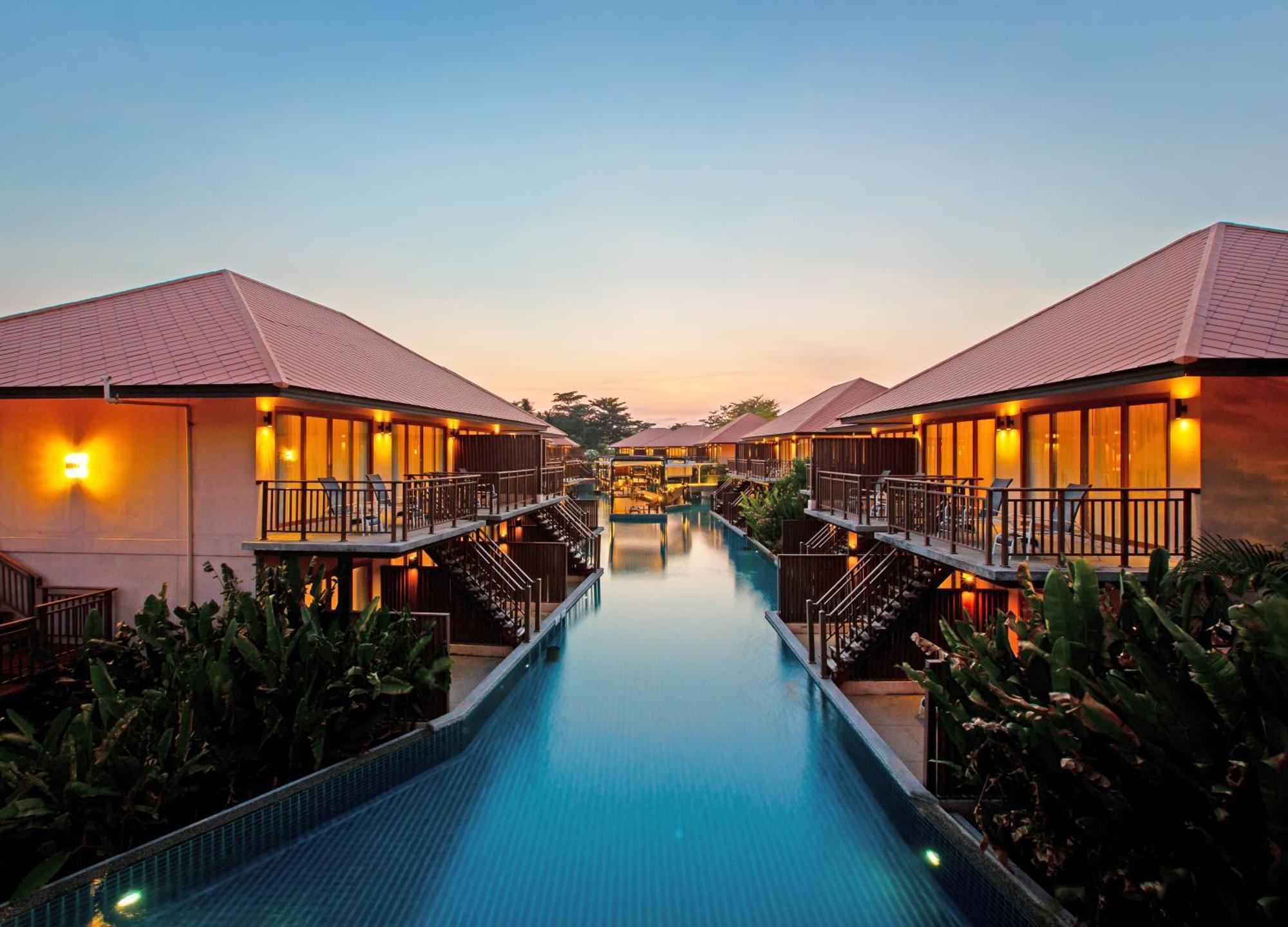 Blue Bay Resort - Access To Pool And Beach-Phuket & Krabi Ko Yao Yai Ngoại thất bức ảnh The Royal Paradise Hotel and Spa