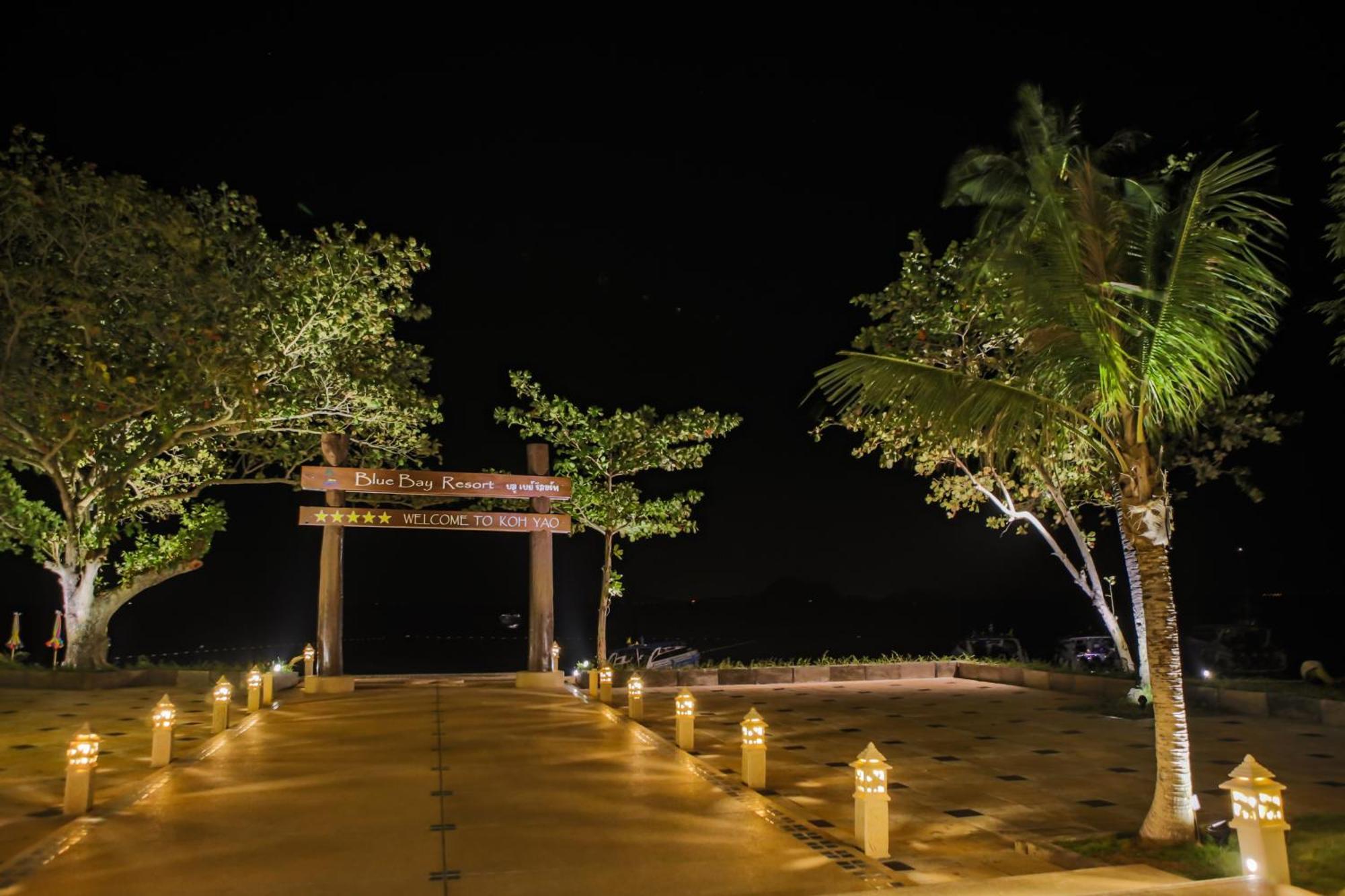 Blue Bay Resort - Access To Pool And Beach-Phuket & Krabi Ko Yao Yai Ngoại thất bức ảnh Entrance to the resort